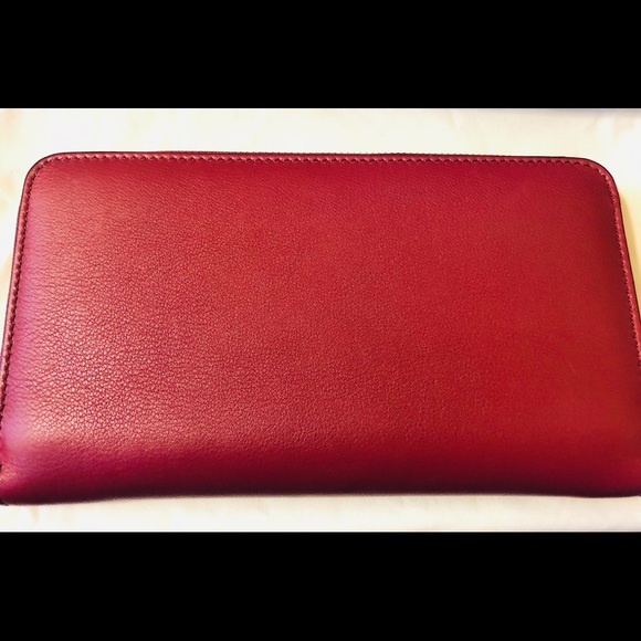 🤩🤩Brand New Burberry Wallet🤩🤩 - Picture 2 of 6